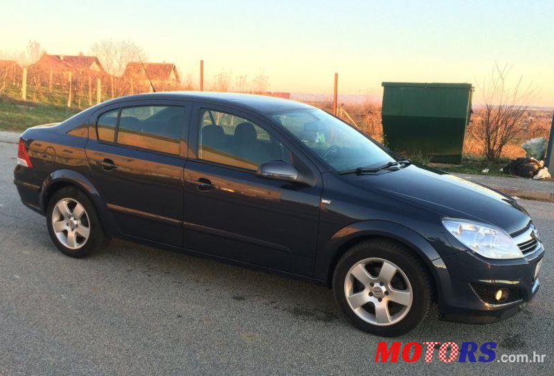 2008' Opel Astra 1,7 Cdti photo #4