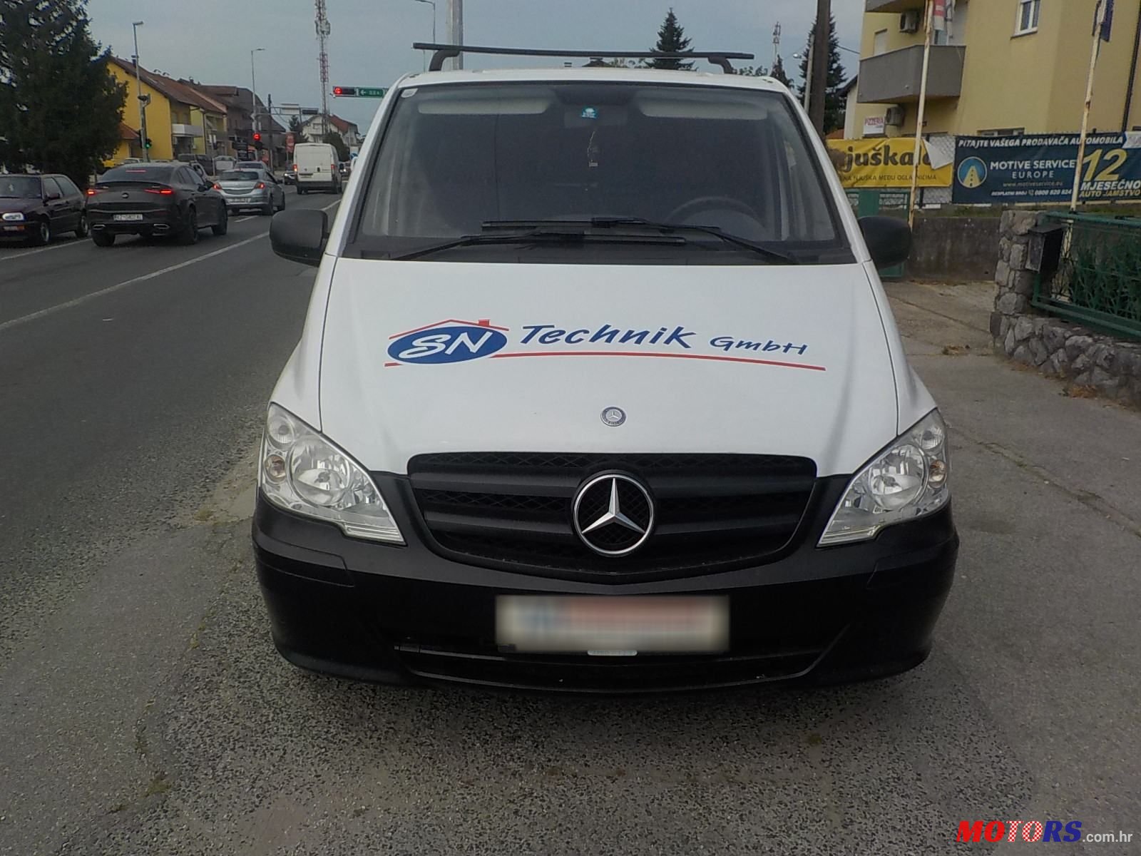 2012' Mercedes-Benz Vito photo #2
