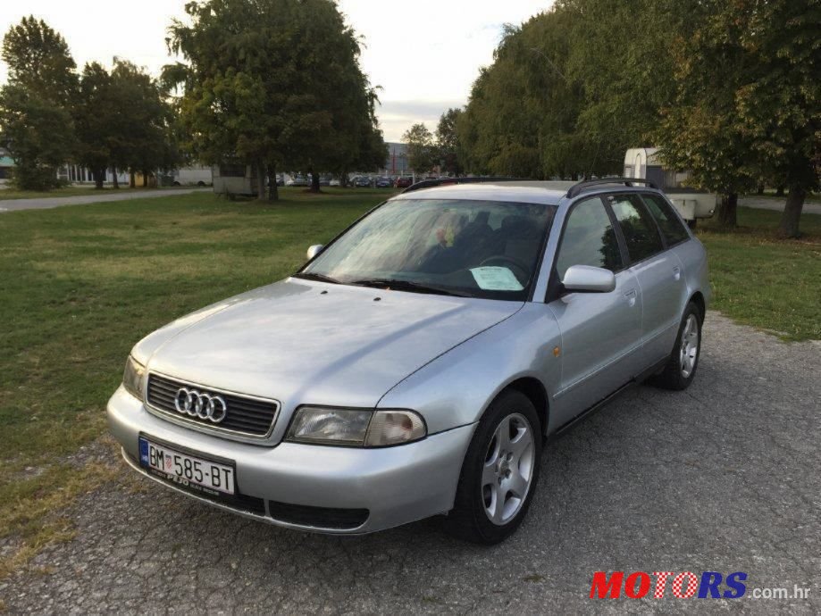 1998' Audi A4 Avant photo #1
