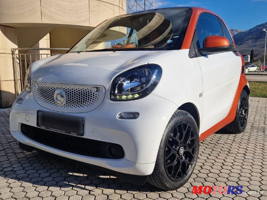 2016' Smart Fortwo photo #1