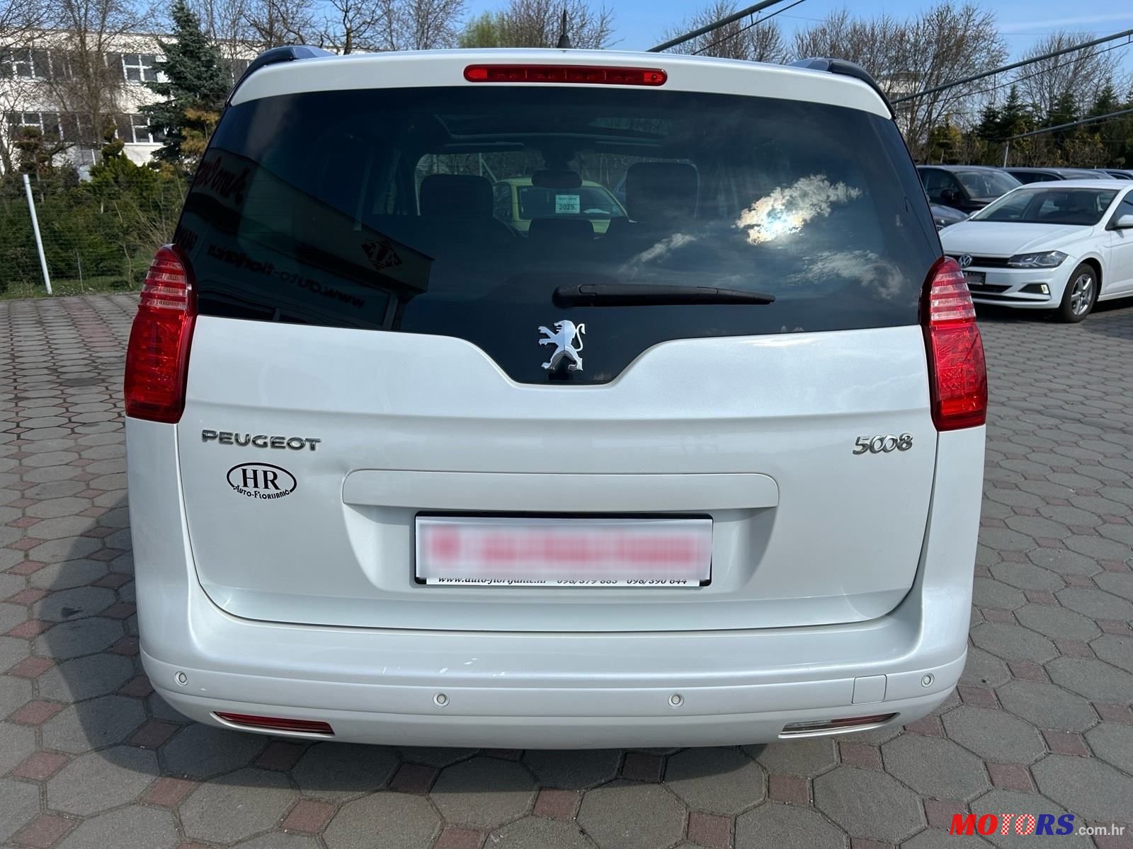 2011' Peugeot 5008 1,6 E-Hdi photo #6