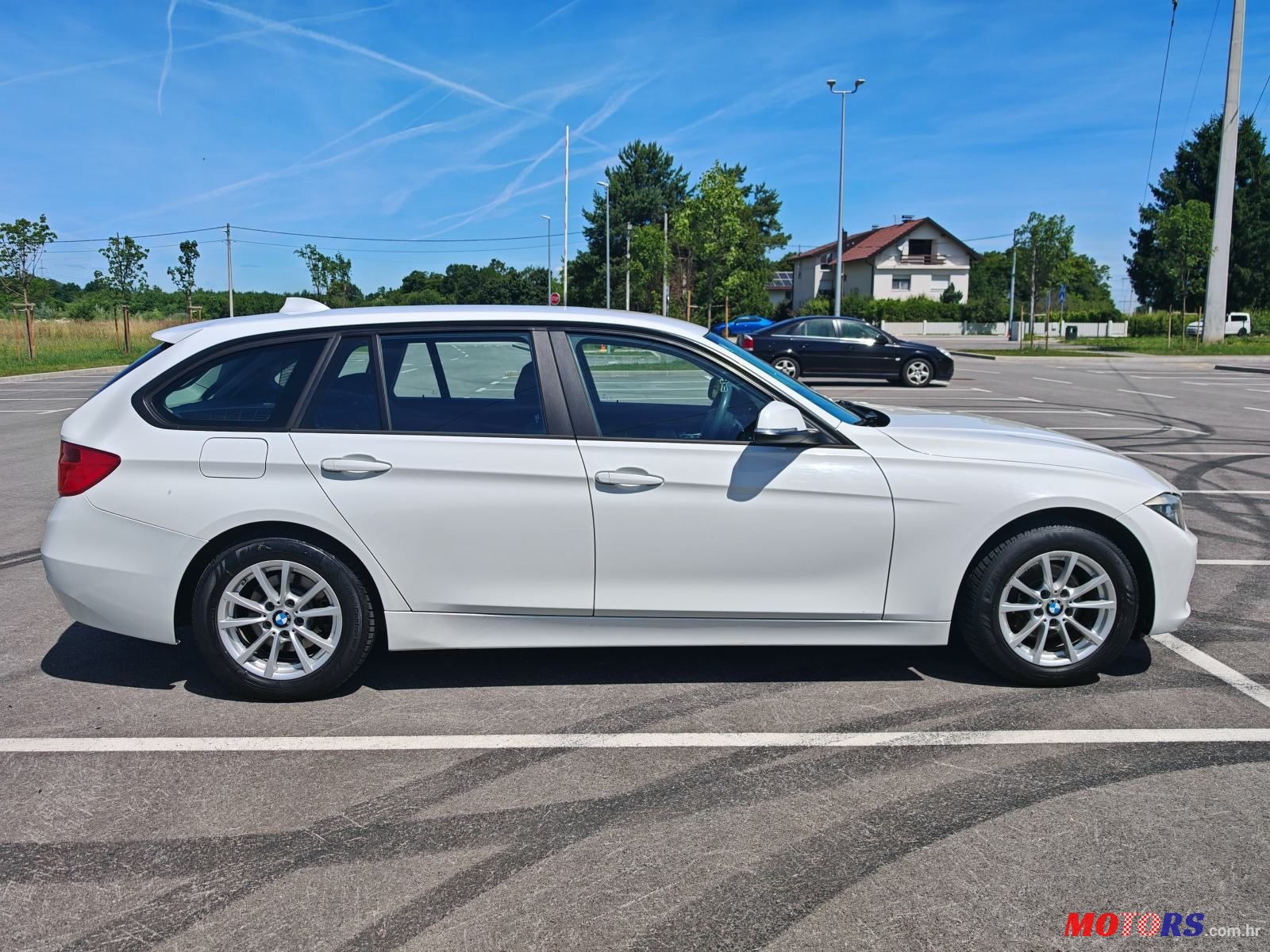 2015' BMW Serija 3 316D photo #6