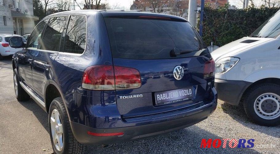 2005' Volkswagen Touareg 2,5 R5 Tdi photo #2