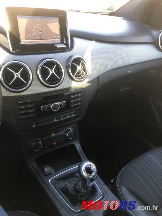 2012' Mercedes-Benz B-Klasa 180 Cdi photo #2