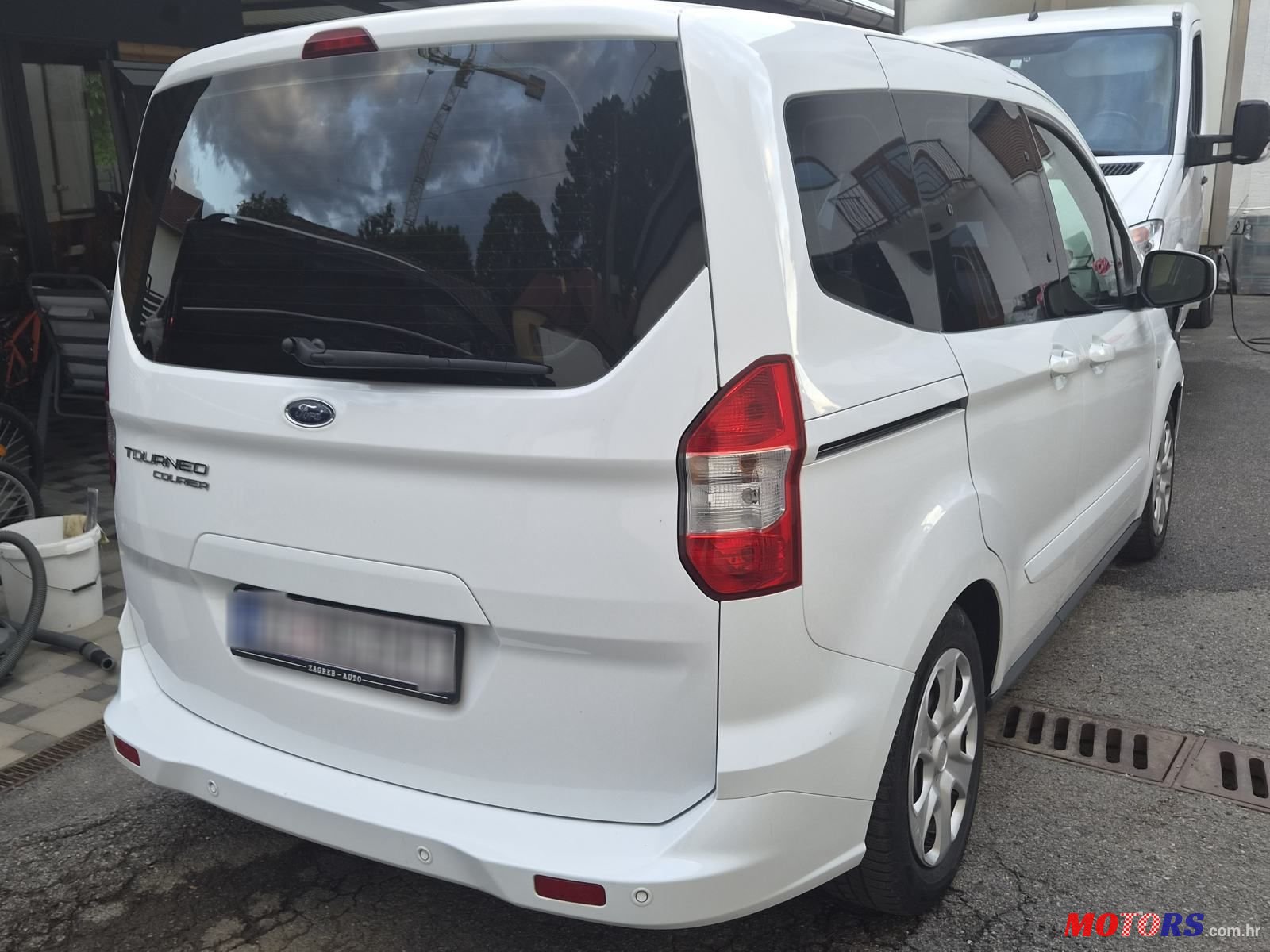 2018' Ford Tourneo Courier 1,5 Tdci photo #6