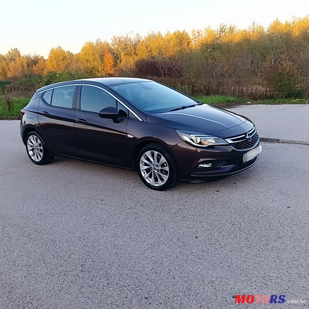 2017' Opel Astra 1.6 Cdti photo #4