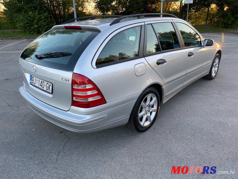 2005' Mercedes-Benz C-Klasa 220 Cdi photo #6