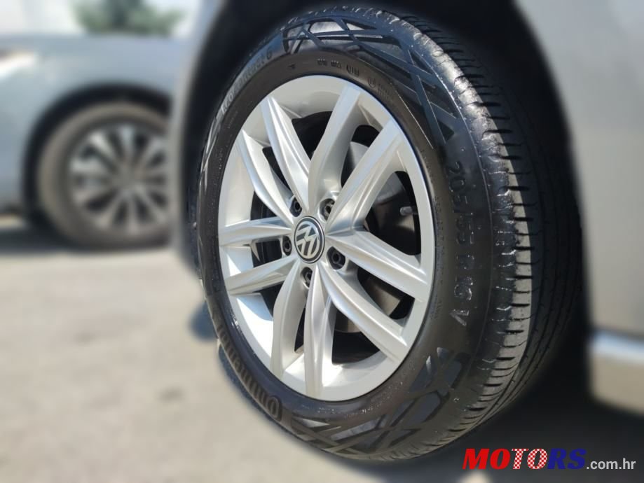 2018' Volkswagen Golf 7 photo #6