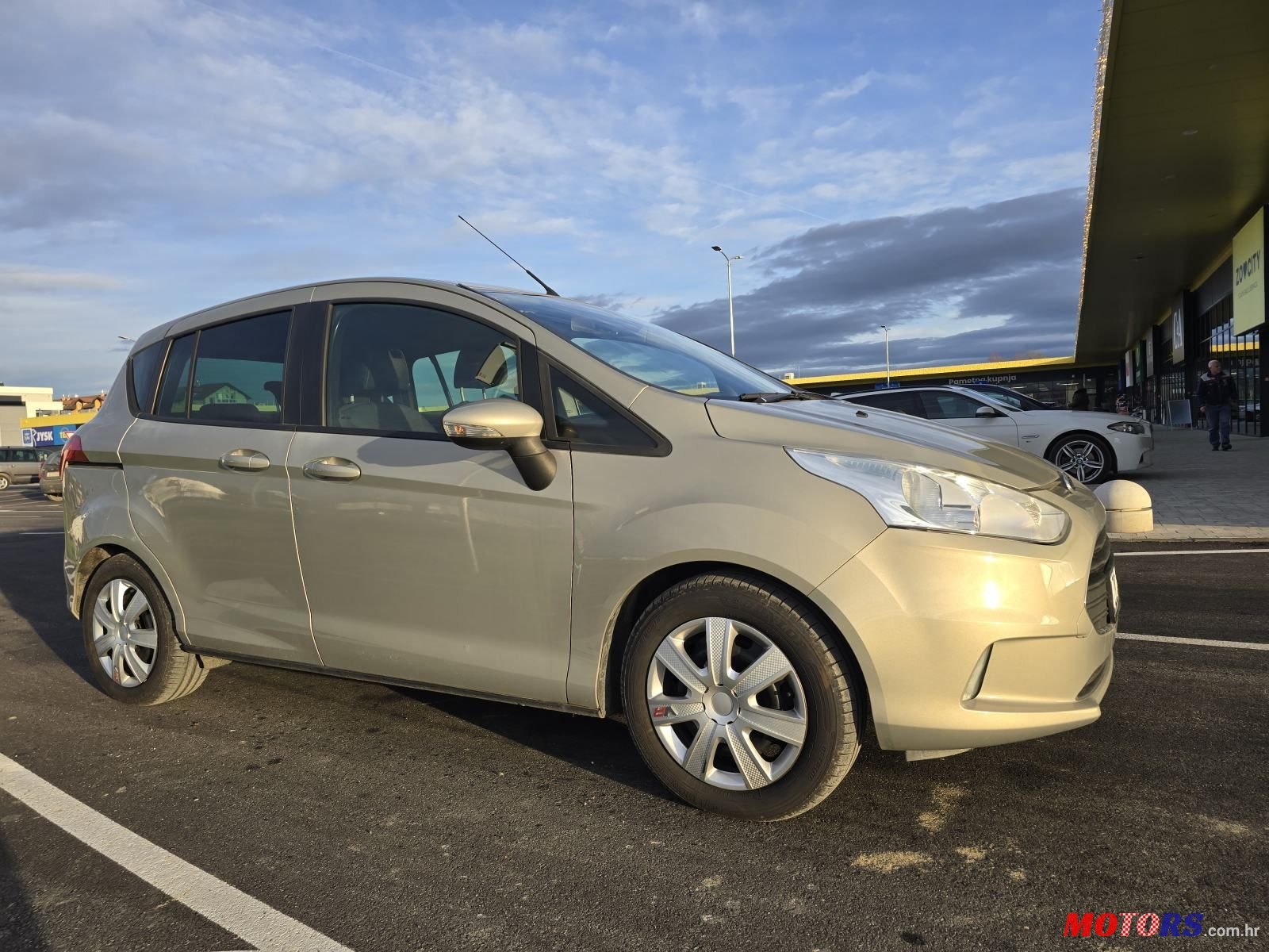 2014' Ford B-MAX 1,0 photo #4