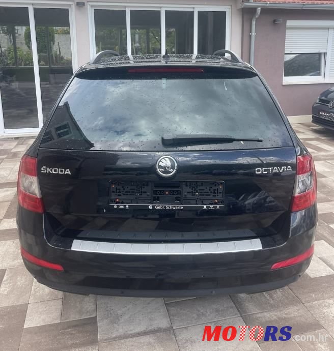 2014' Skoda Octavia Combi photo #4