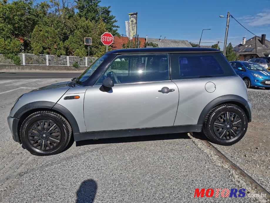 2005' MINI One 1.6 I photo #6