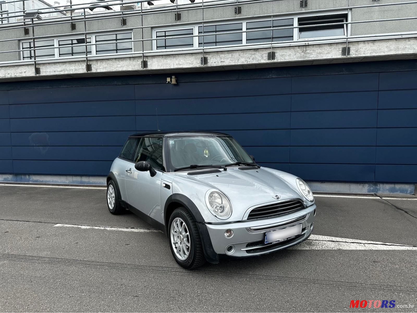 2003' MINI Cooper One photo #2