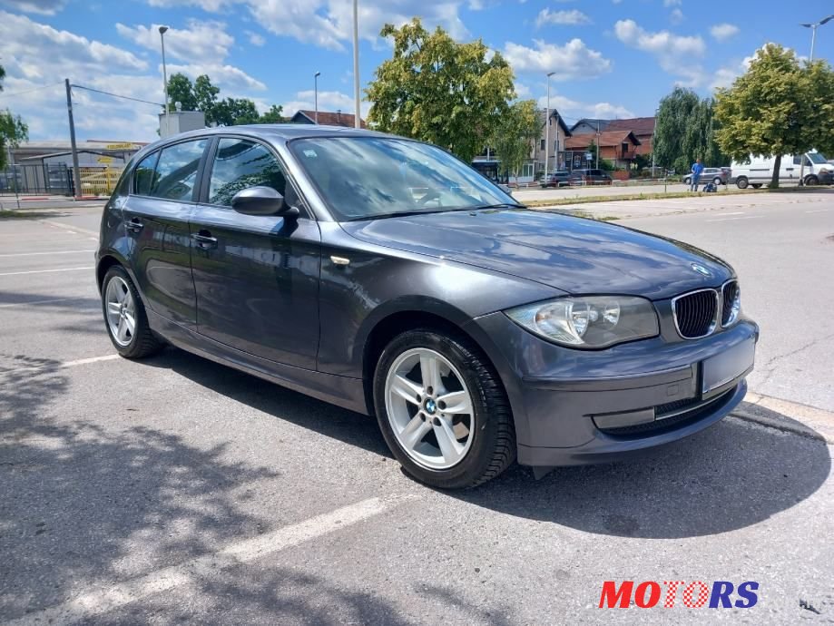 2008' BMW Serija 1 118D photo #1