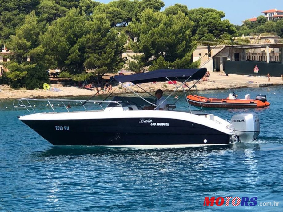 2018' Sea Ray Sundeck 640 photo #1