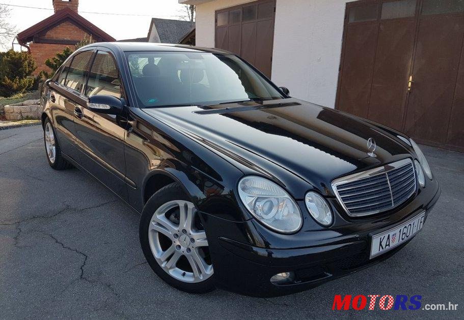 2006' Mercedes-Benz E-Class 200 photo #5