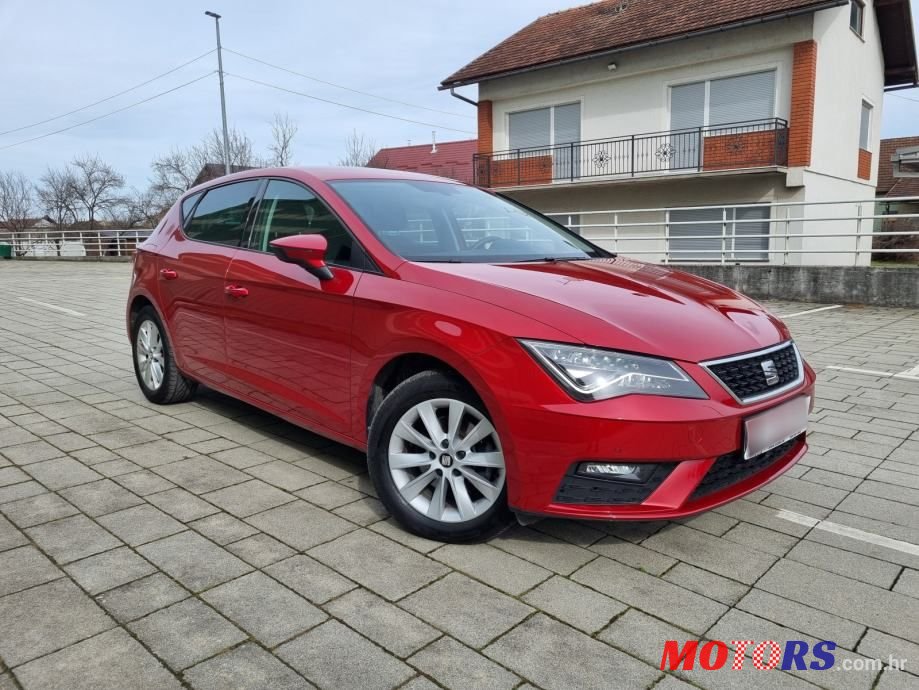 2021' SEAT Leon 1.6 Tdi photo #2