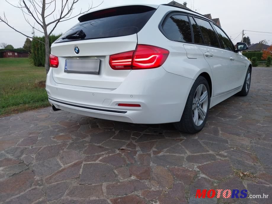 2016' BMW Serija 3 Touring 316D photo #4
