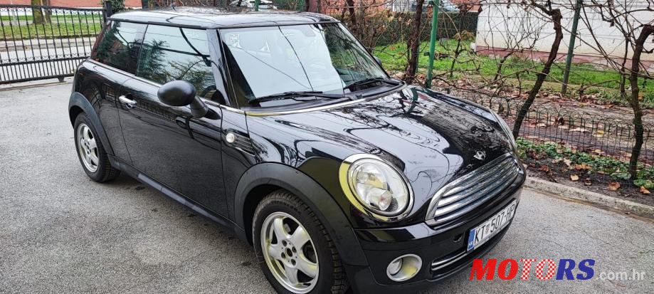 2009' MINI One 1.4 photo #1