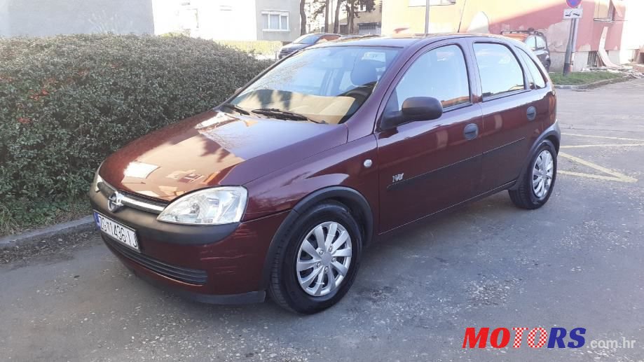 2002' Opel Corsa 1.0 photo #3