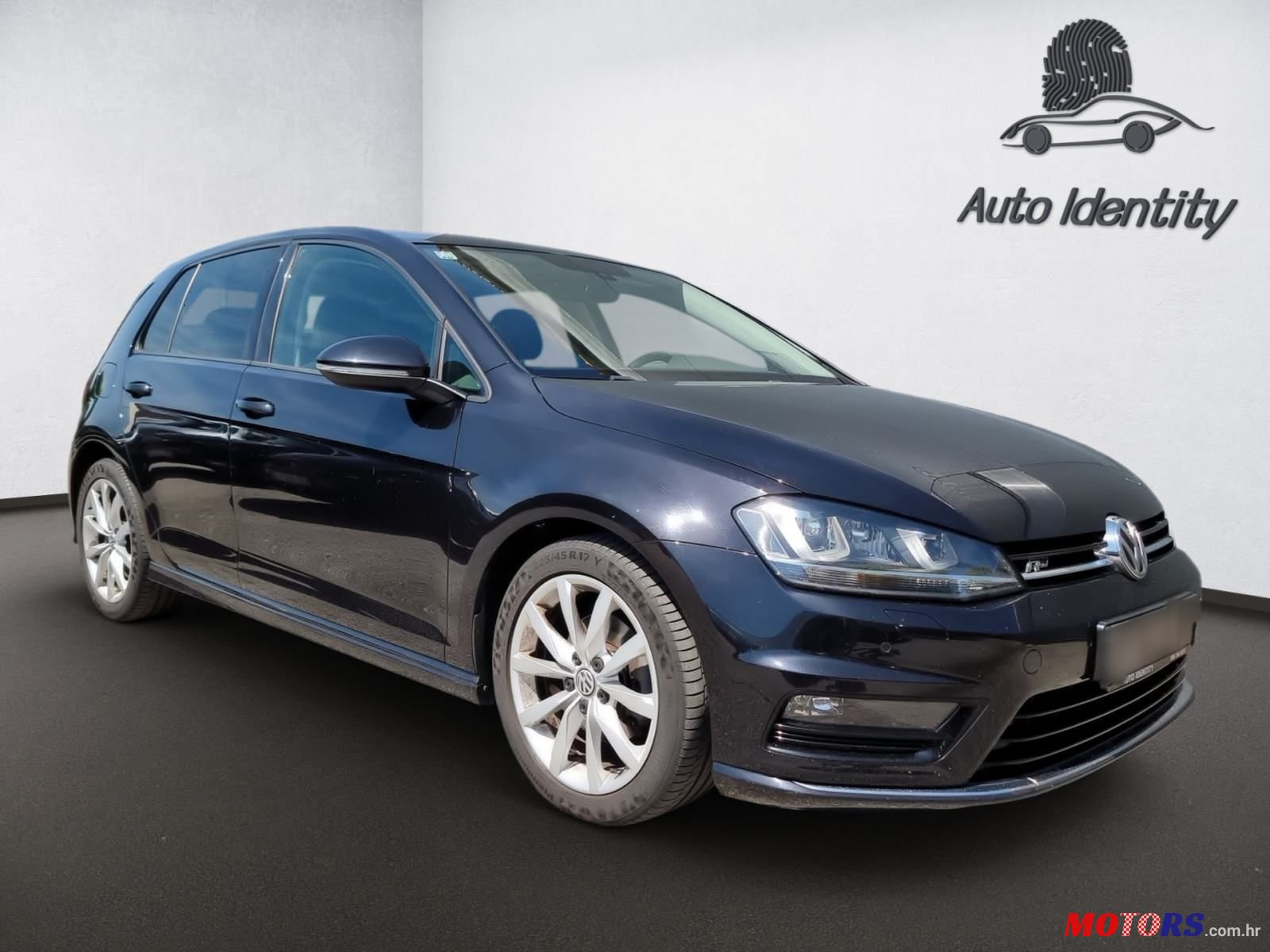 2017' Volkswagen Golf VII photo #4