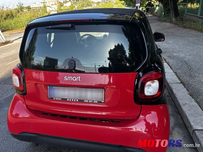 2017' Smart Fortwo 1.0 Mhd photo #4