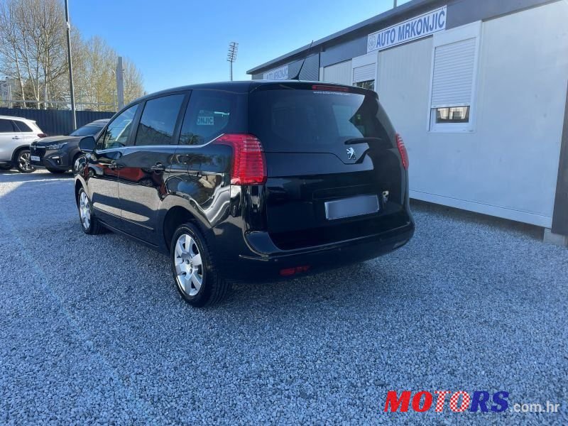 2013' Peugeot 5008 1,6 Hdi photo #4