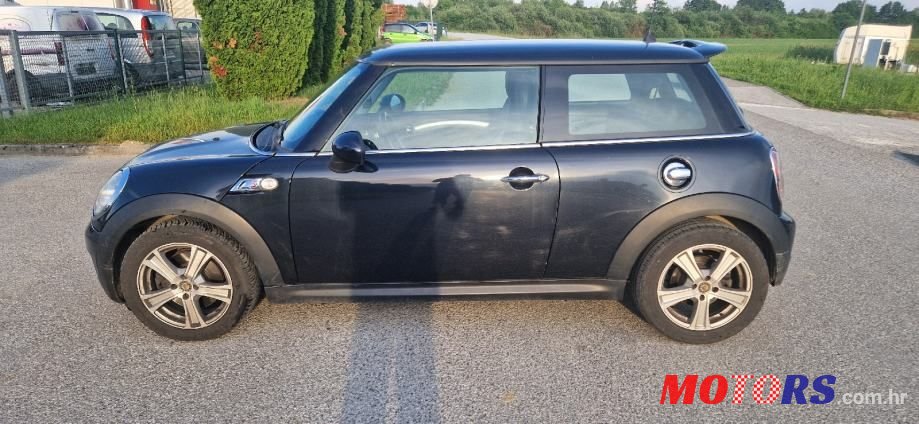 2007' MINI Cooper Cooper photo #4