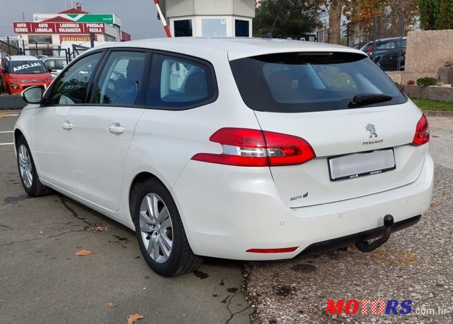 2018' Peugeot 308 Sw photo #4