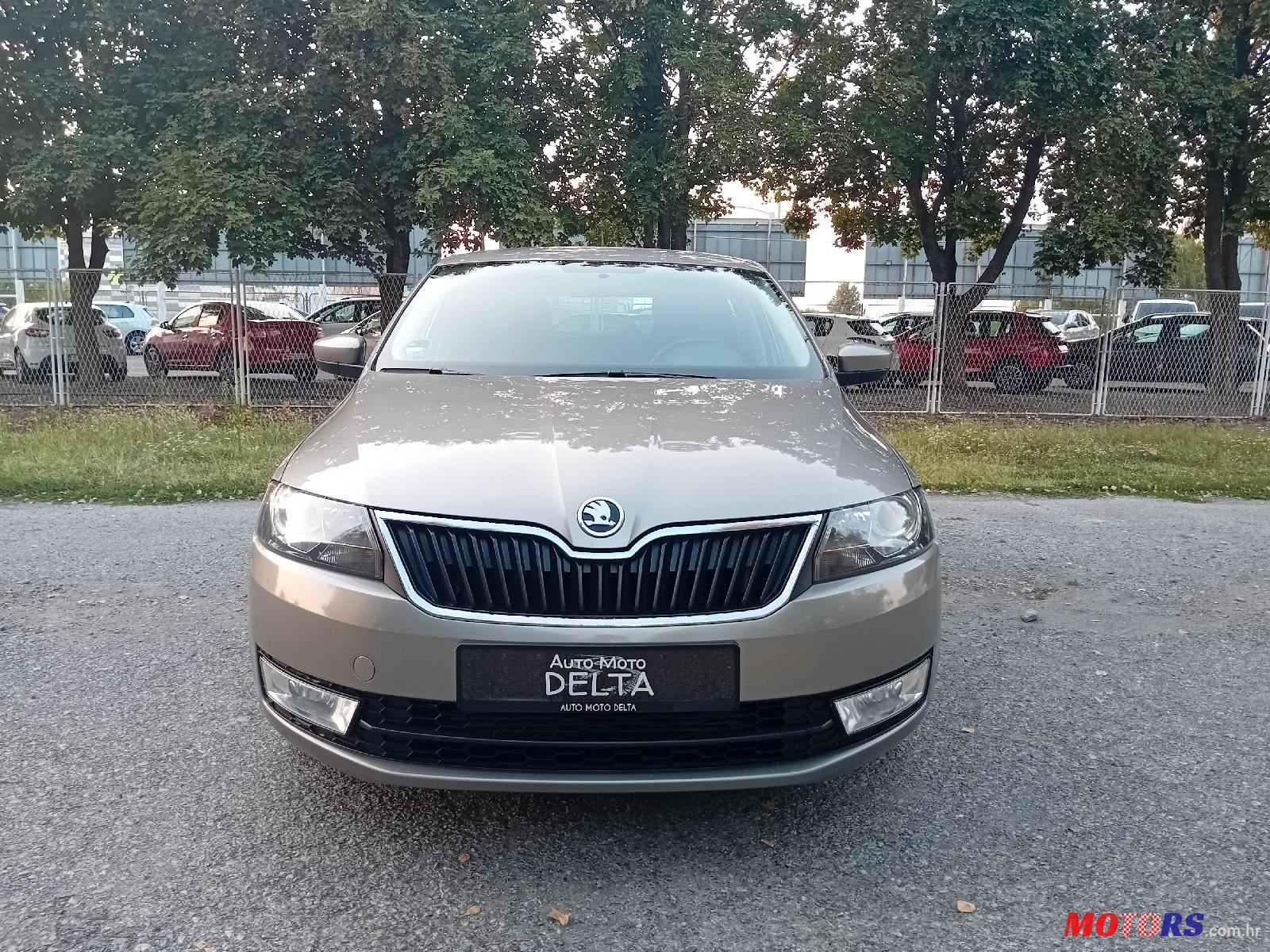 2014' Skoda Rapid 1,6 Tdi photo #2