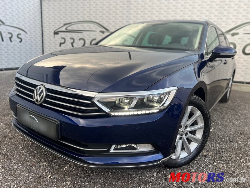 2018' Volkswagen Passat Variant photo #2