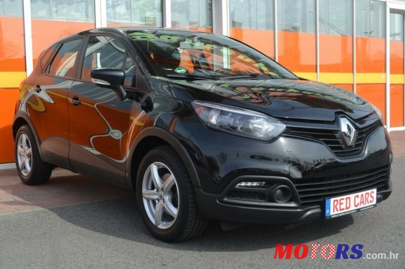 2015' Renault Captur Dci 90 photo #1