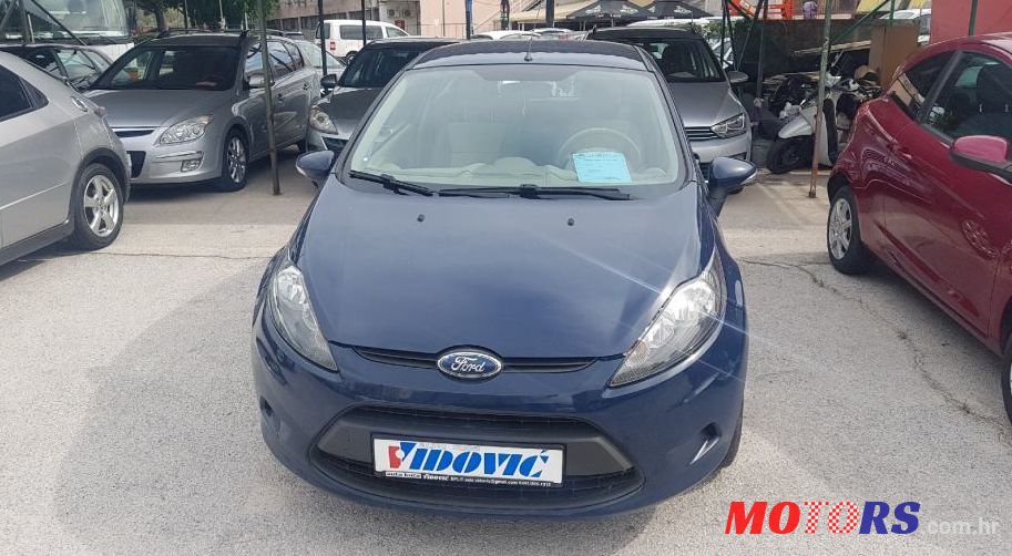 2010' Ford Fiesta 1,6 photo #1