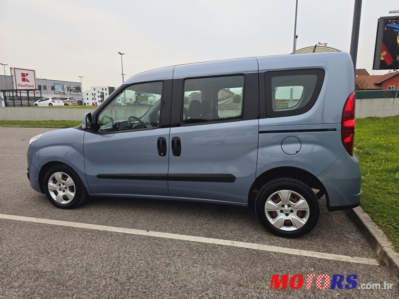 2015' Opel Combo 1,6 Cdti L1H2 photo #1