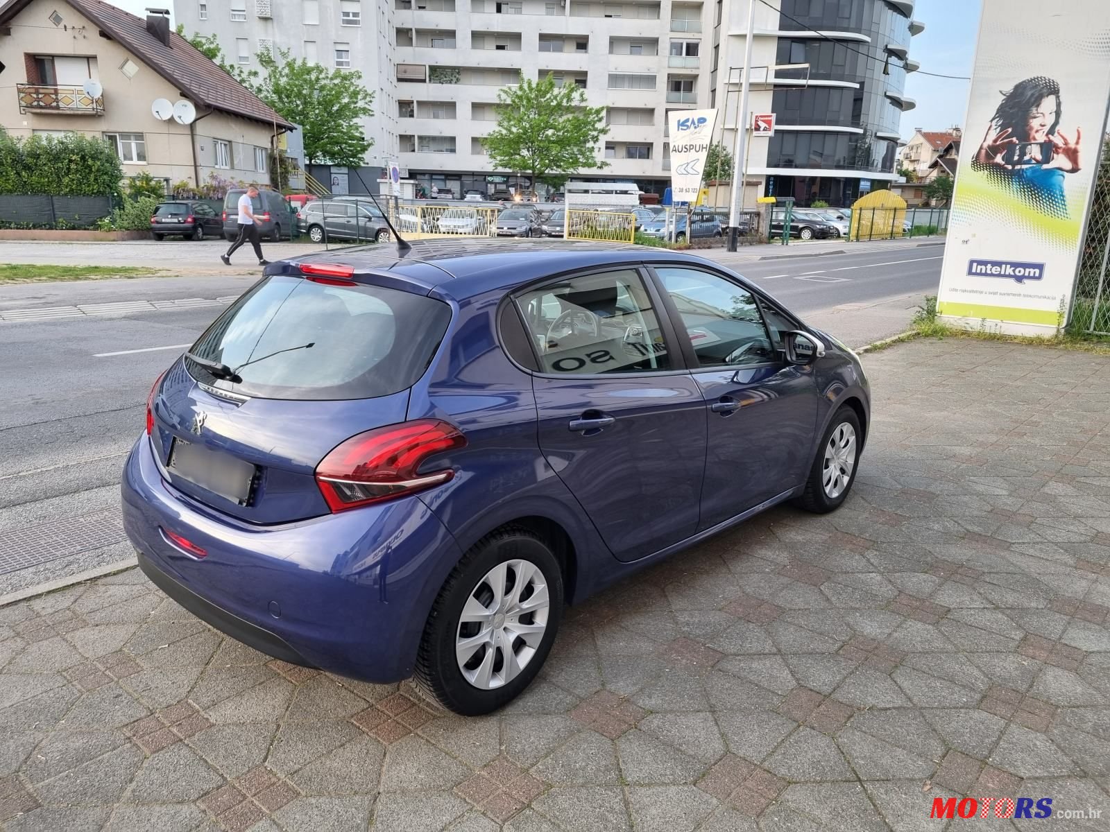2018' Peugeot 208 1,2 Puretech photo #6