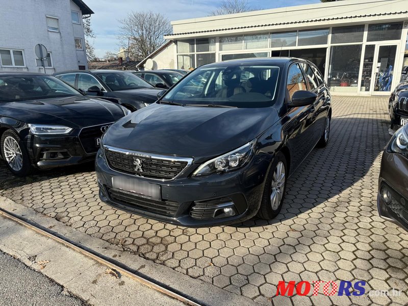 2020' Peugeot 308 Sw photo #1