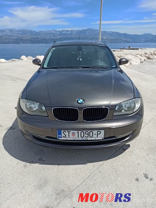 2009' BMW Serija 1 118D photo #5