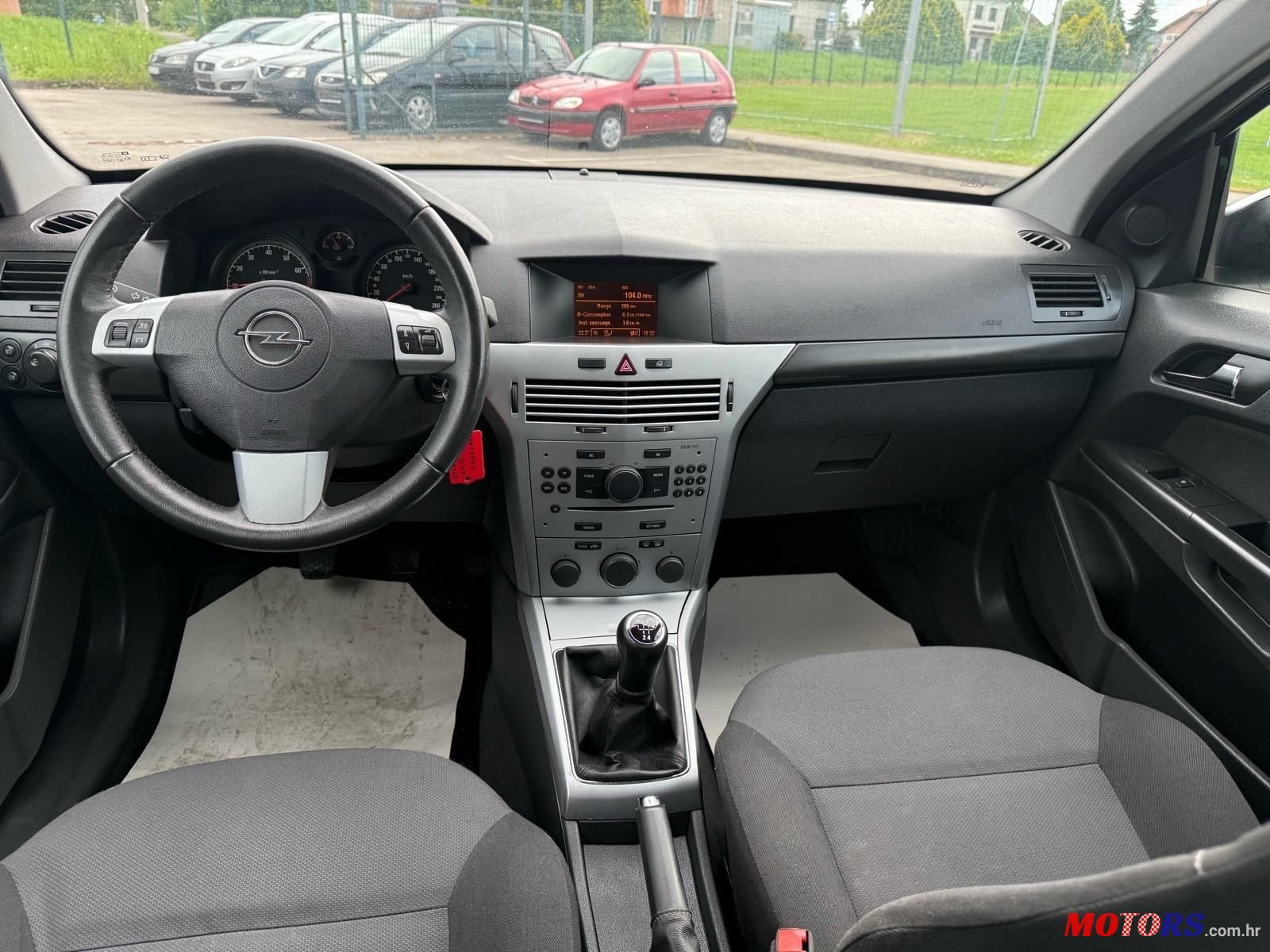 2012' Opel Astra 1,6 Classic photo #5