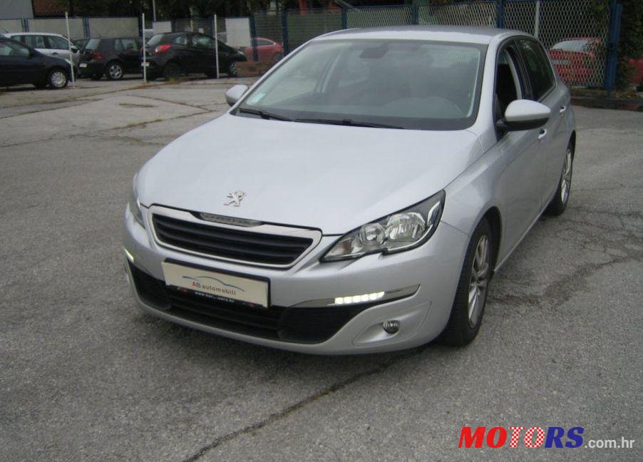 2015' Peugeot 308 1,6 E-Hdi photo #2