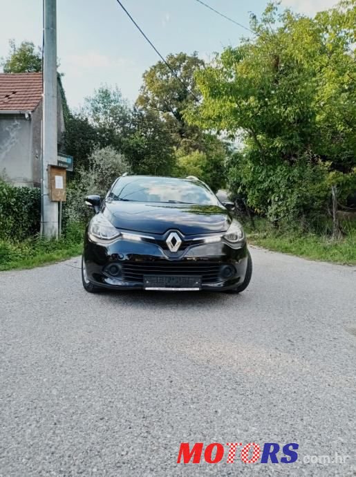2014' Renault Clio photo #1