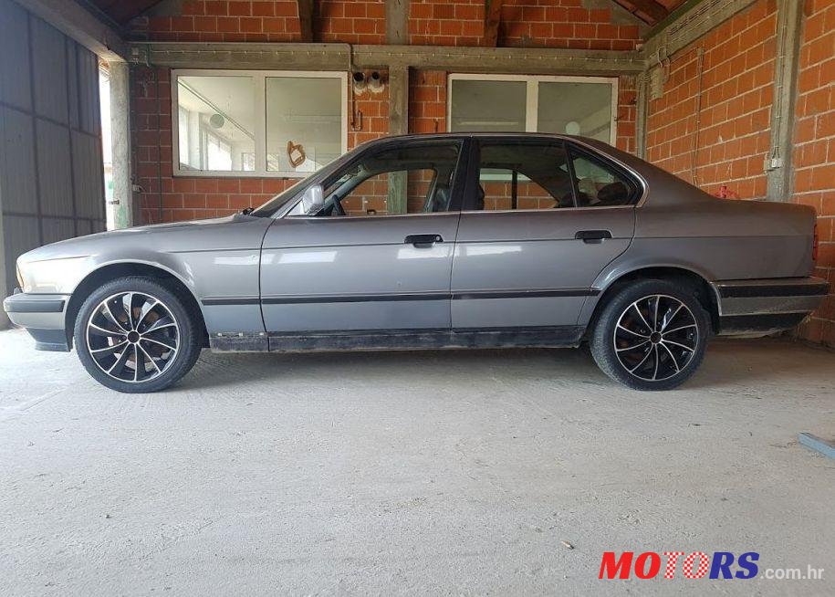 1992' BMW Serija 5 525 Ix photo #1