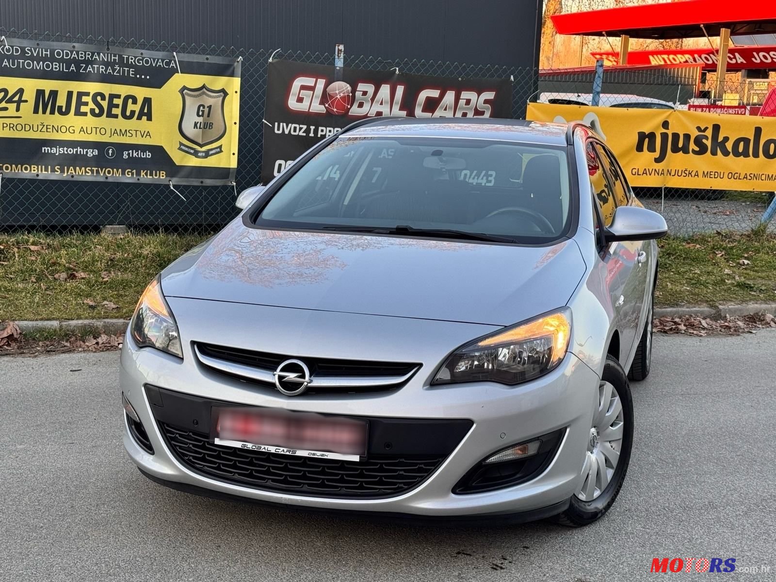 2016' Opel Astra Karavan photo #3