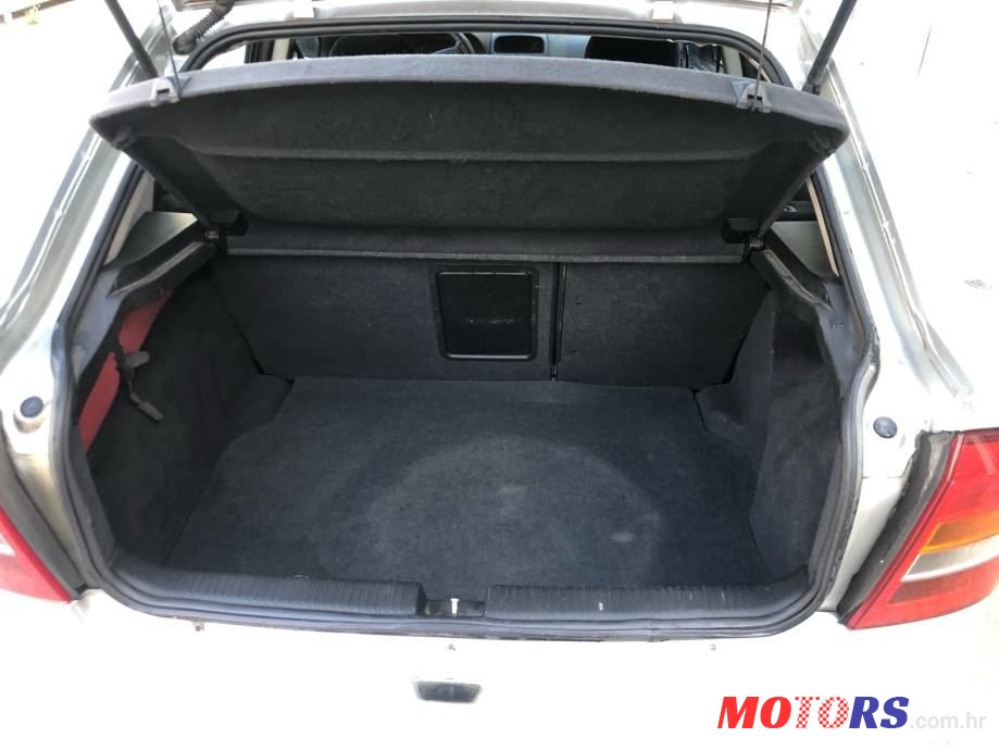 2001' Opel Astra 1,7 Dt photo #2