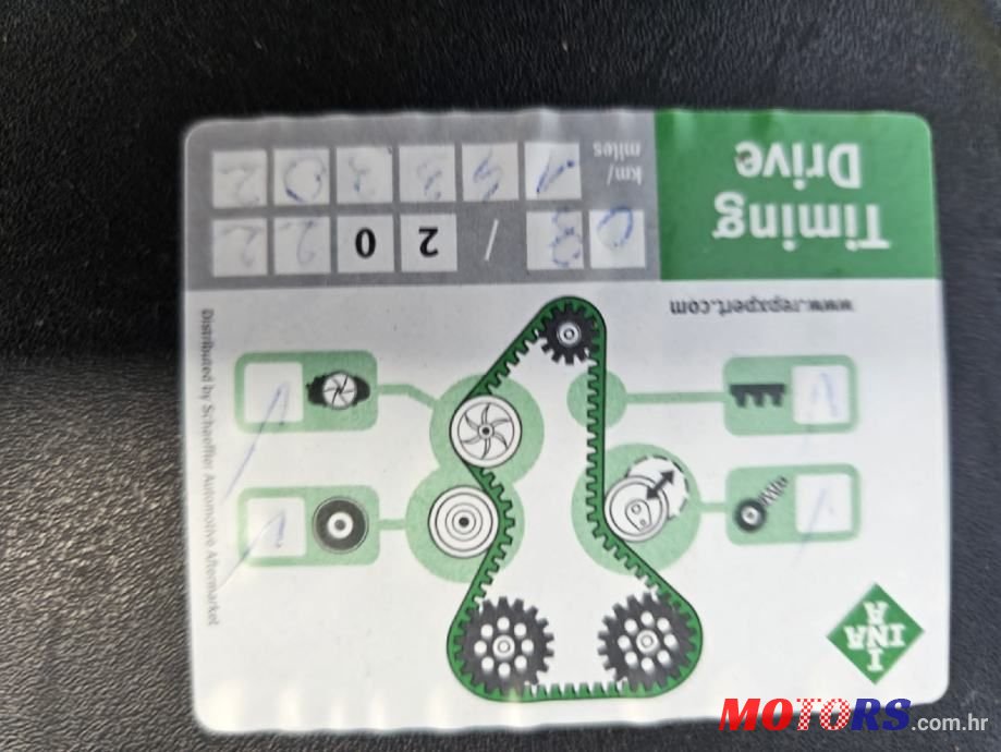 2013' Volvo V40 D2 photo #5