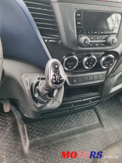 2017' Iveco Massif 2.3 photo #3