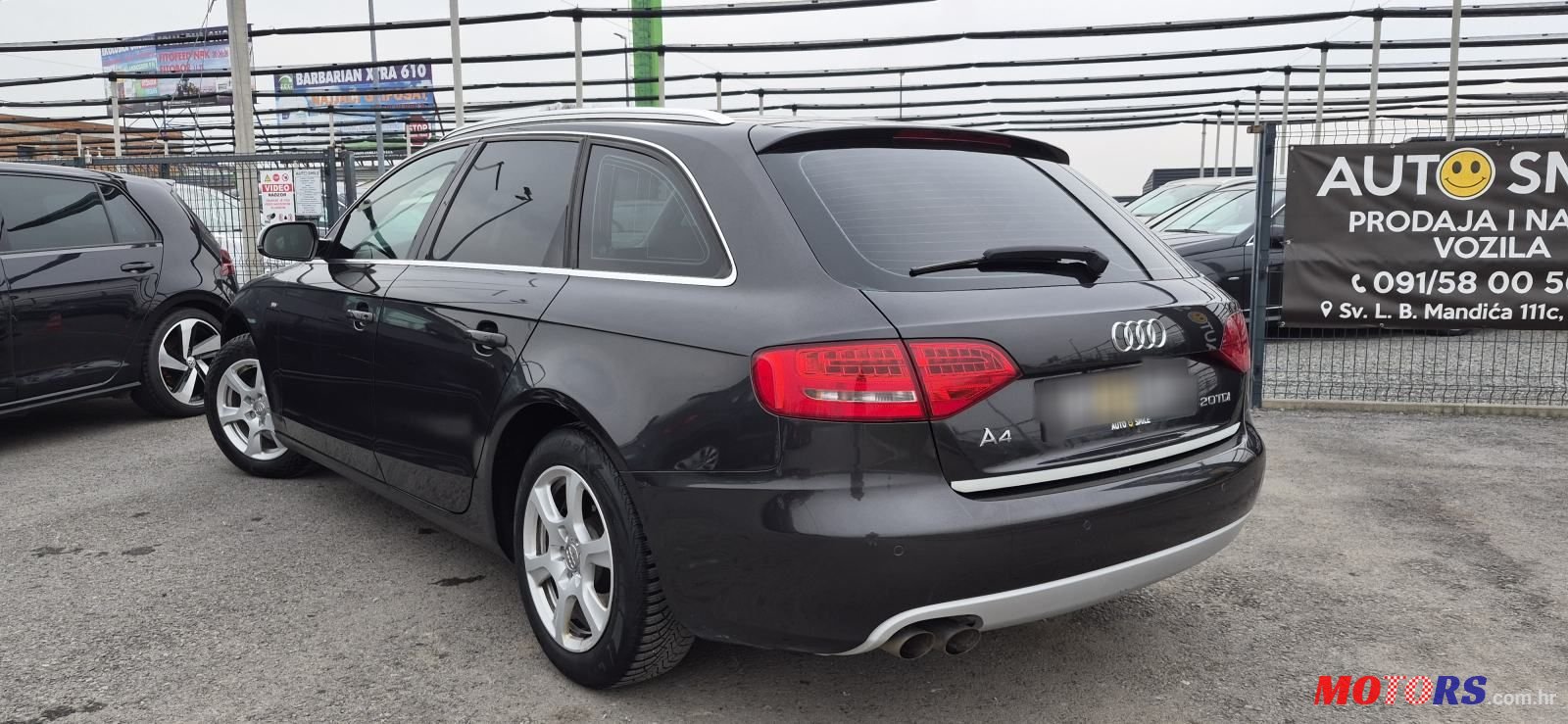 2010' Audi A4 Avant photo #4