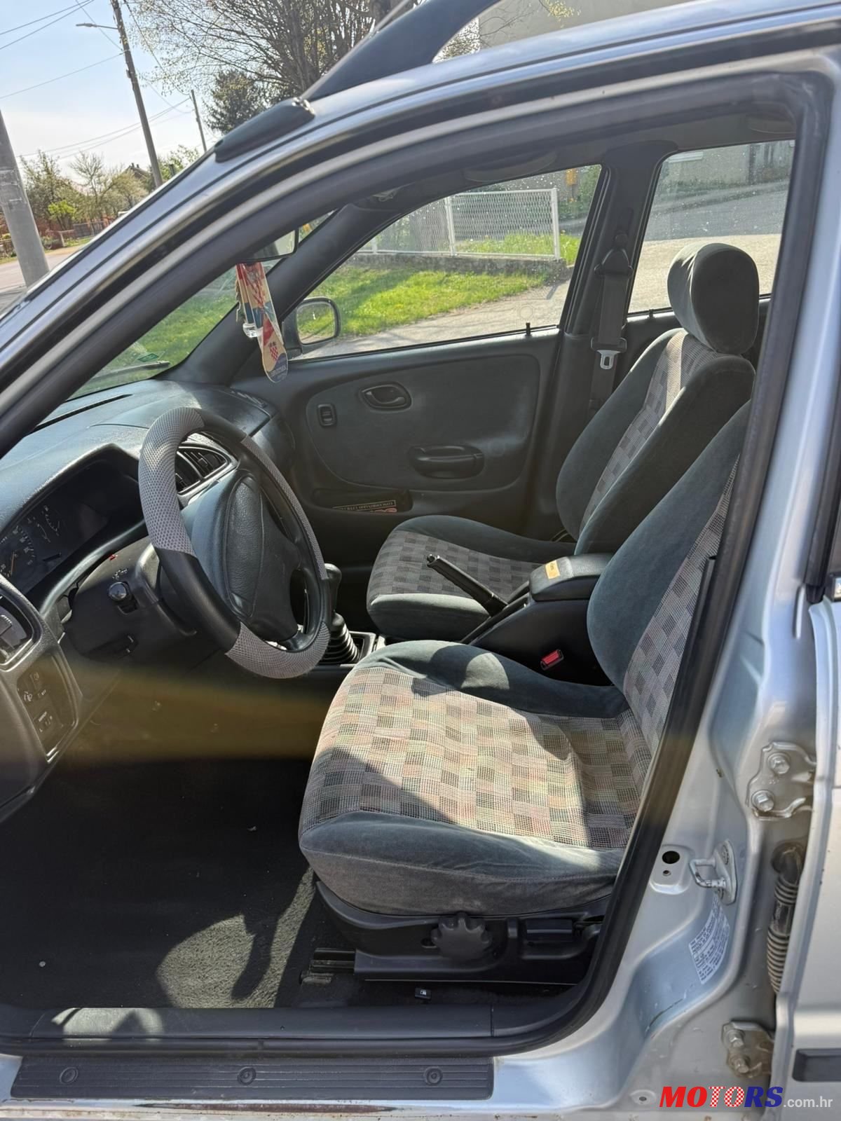 2007' Suzuki Baleno Wagon 1.6 photo #4