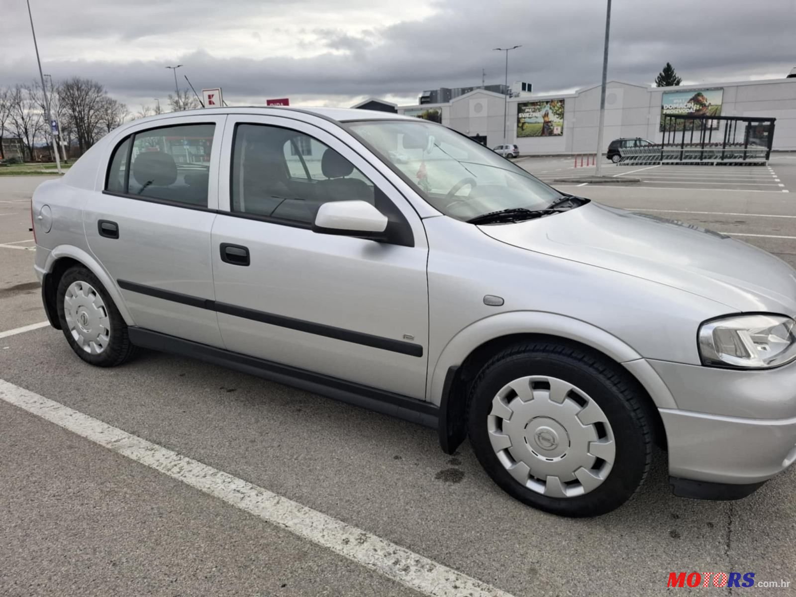 2008' Opel Astra 1,4 photo #2
