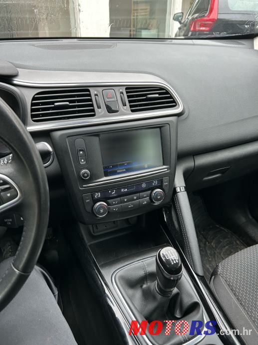 2016' Renault Kadjar Dci 130 photo #6