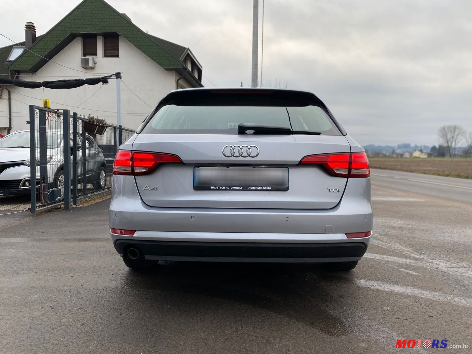 2018' Audi A4 Avant photo #6