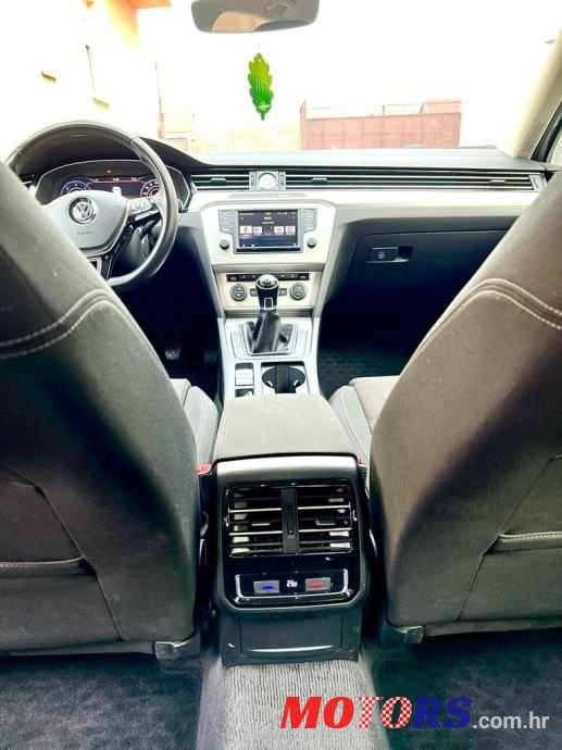 2017' Volkswagen Passat 2,0 Tdi photo #6